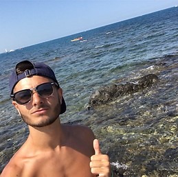 Profil de Zakariyya